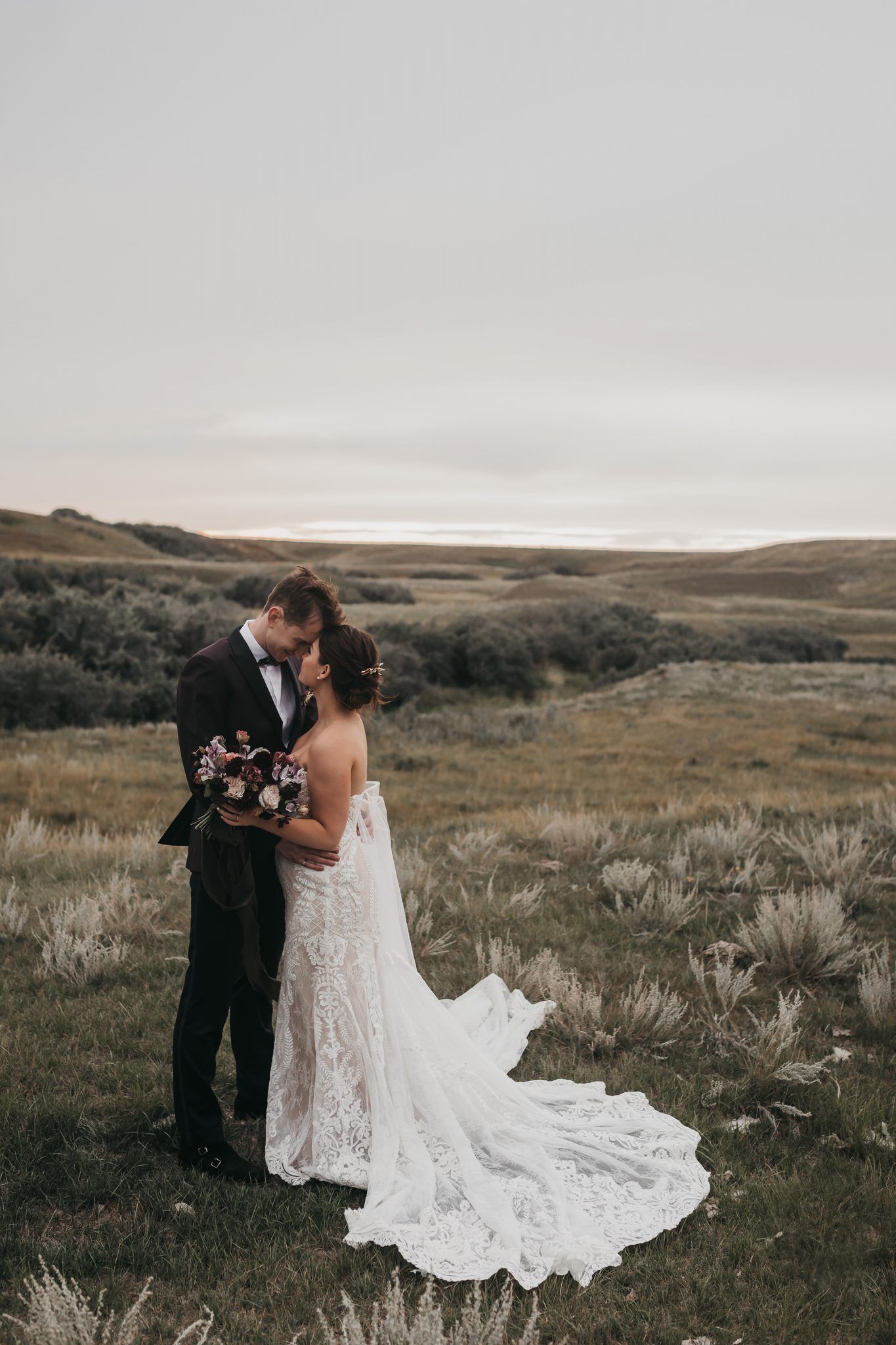 Real Wedding - Countryside Nuptials & Moroccan Styled Reception - featured on Junebug and Bronte Bride, intimate wedding photos, kadie hummel photography
