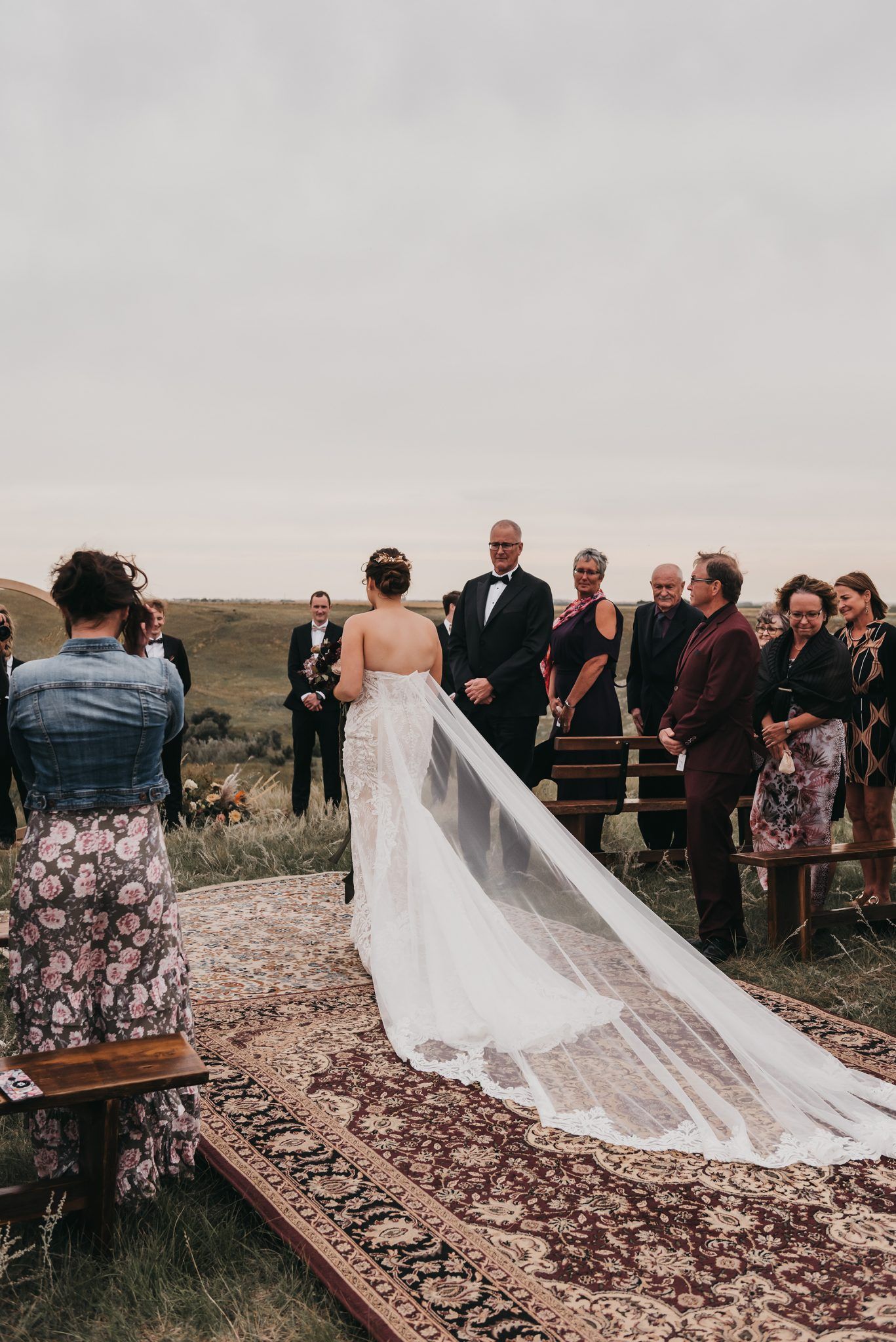 Real Wedding - Countryside Nuptials & Moroccan Styled Reception - featured on Junebug and Bronte Bride, romantic wedding, outdoor valley ceremony
