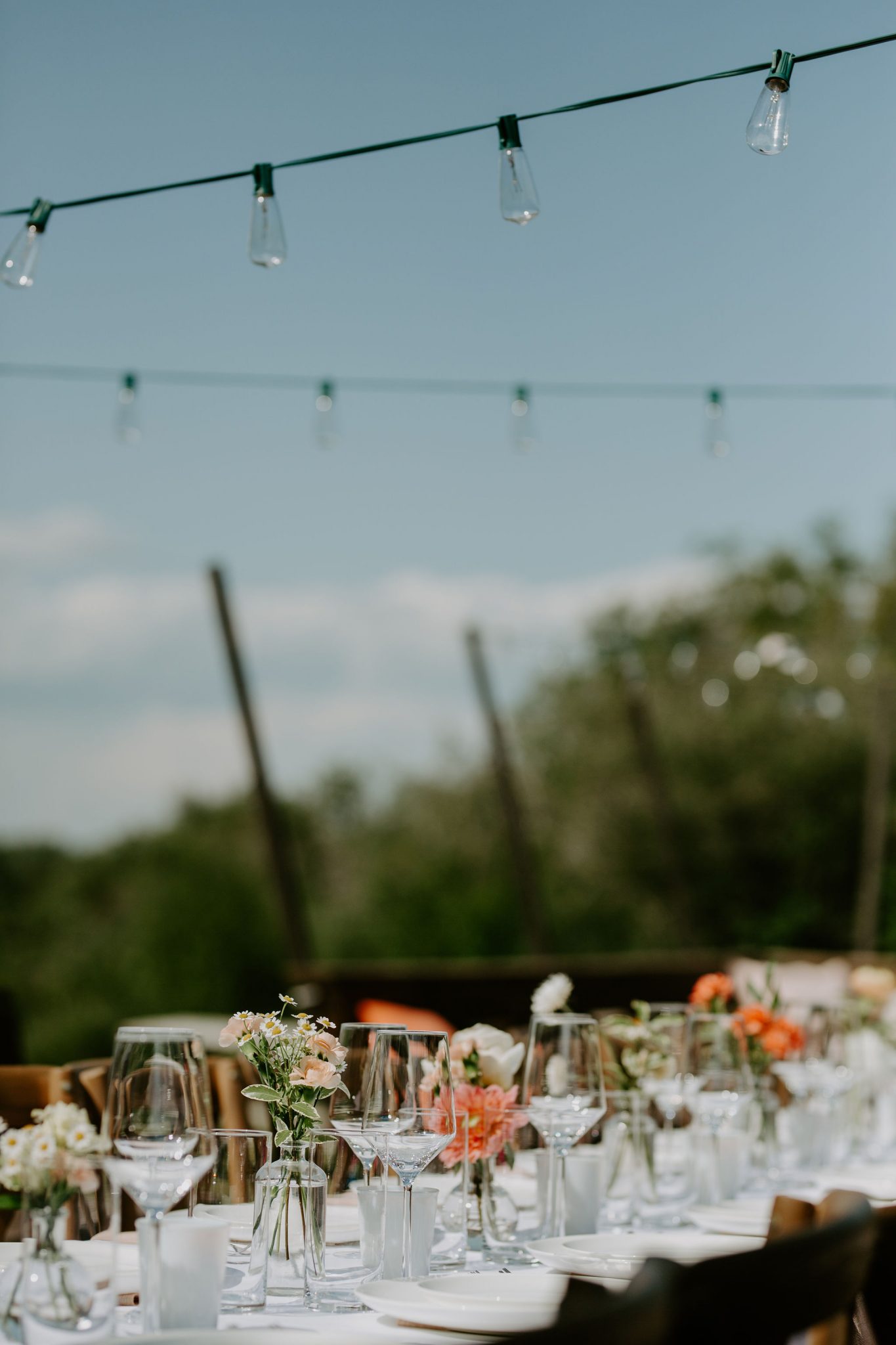 Patio Dinner Party at The Glenmore Sailing Club - Calgary Wedding featured on Bronte Bride