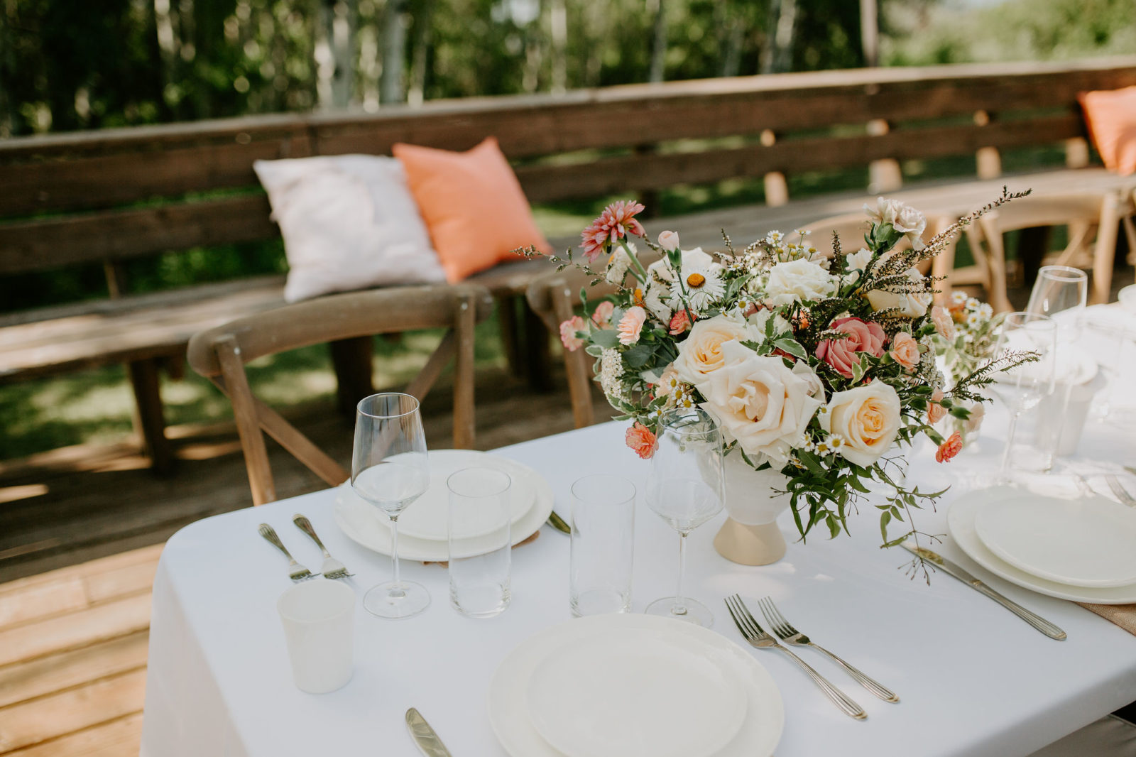 Patio Dinner Party at The Glenmore Sailing Club - Calgary Wedding featured on Bronte Bride