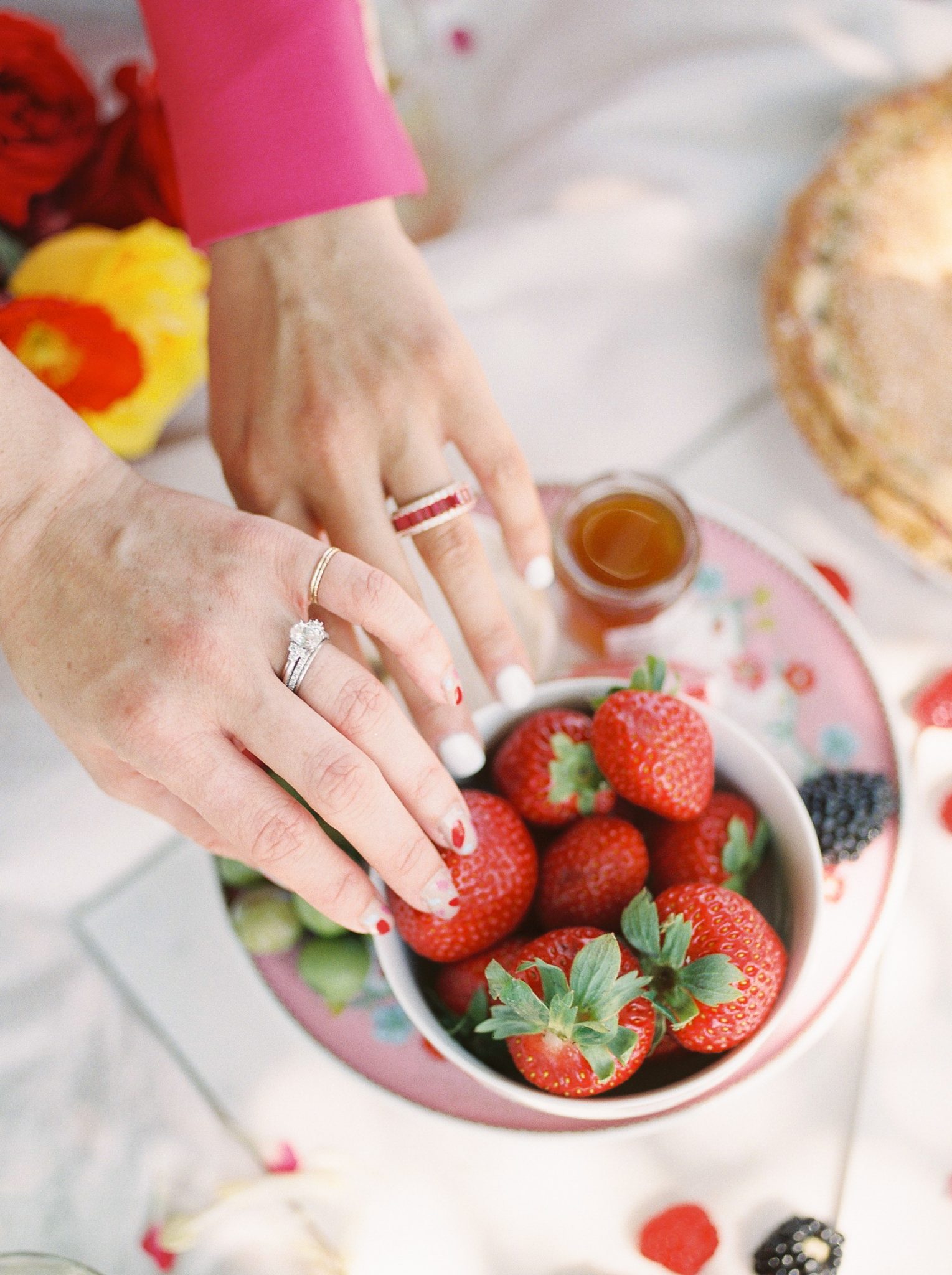 Valentine's Day Inspiration, strawberries, picnic inspiration