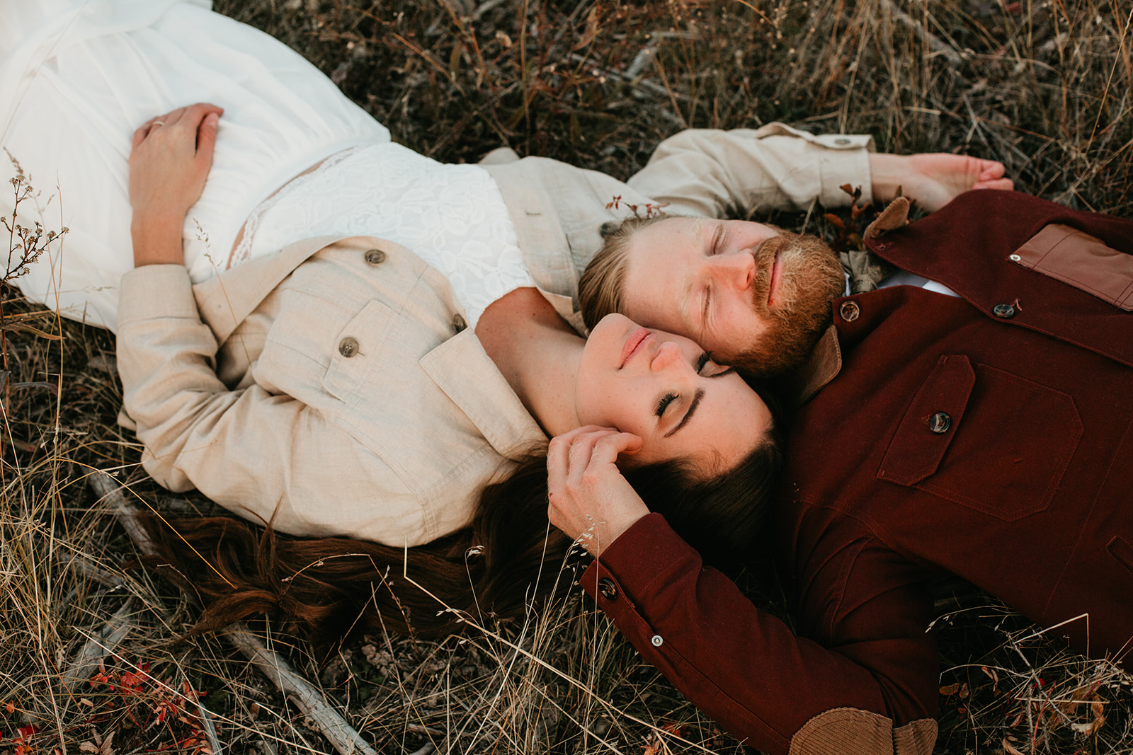 Autumnal Elopement Inspiration in the Kootenays - Wedding and Elopement Inspiration in BC on Bronte Bride
