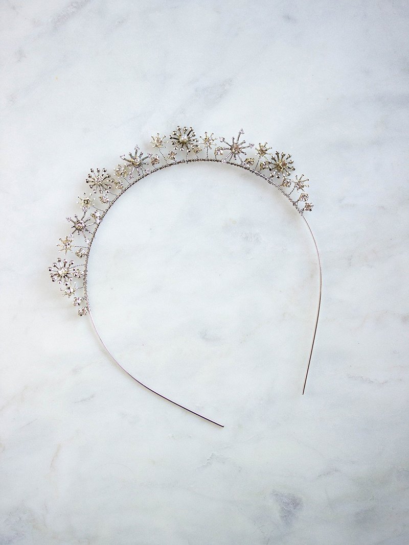 15 Bridal Crowns Made in Canada You'll Fall Head-Over-Heels in Love With - featured on Brontë Bride