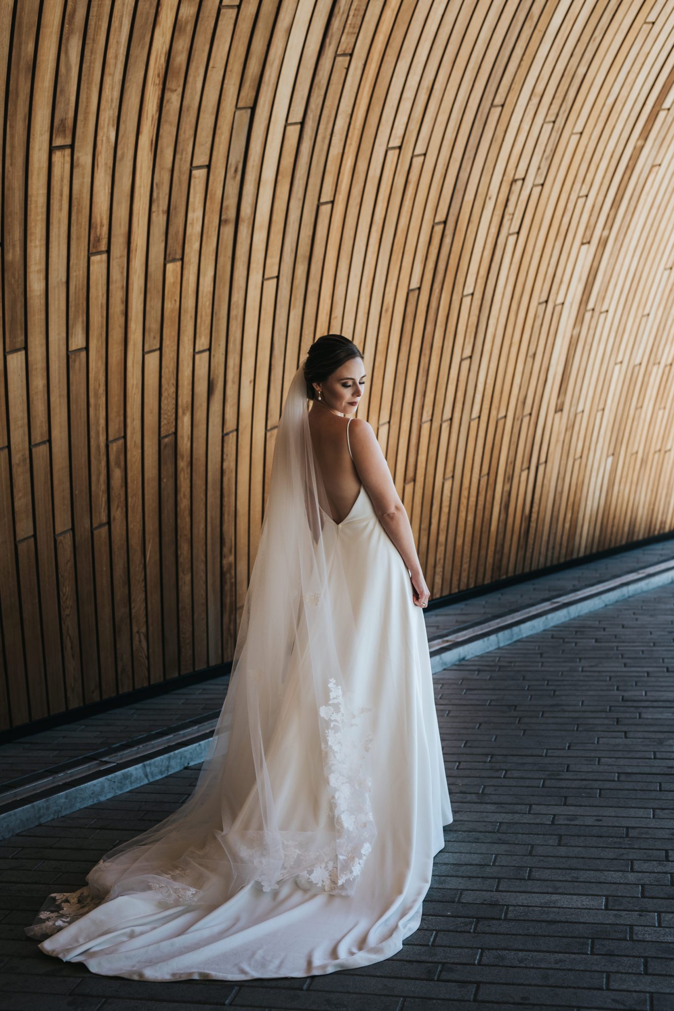 Stylish downtown Calgary bride, wedding dress, veil
