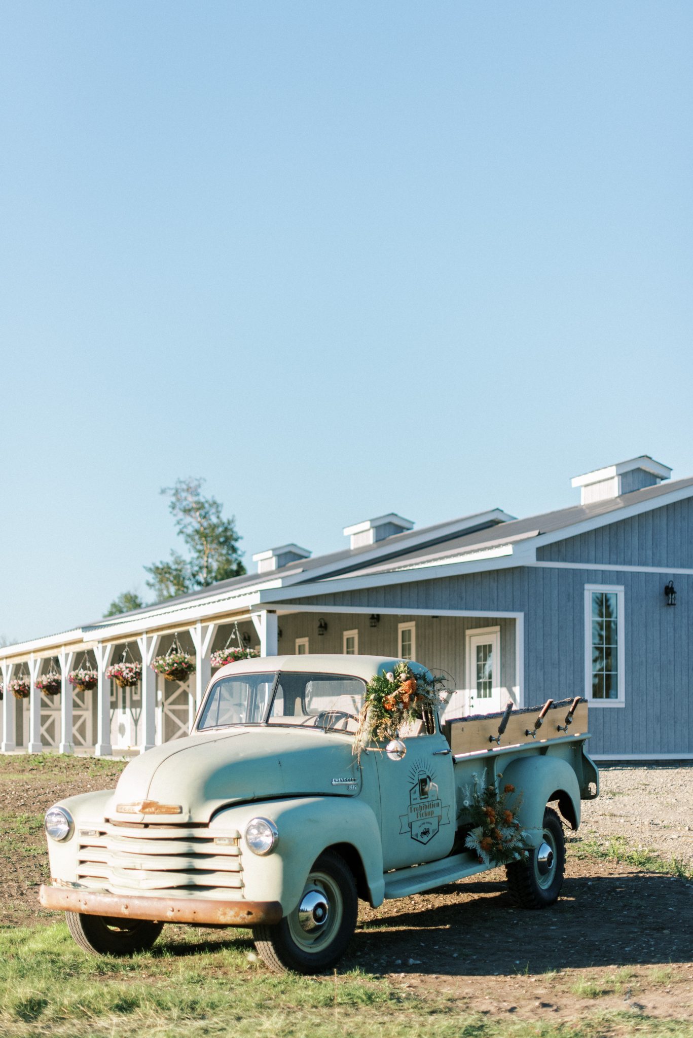 farm wedding, barn wedding, vintage truck