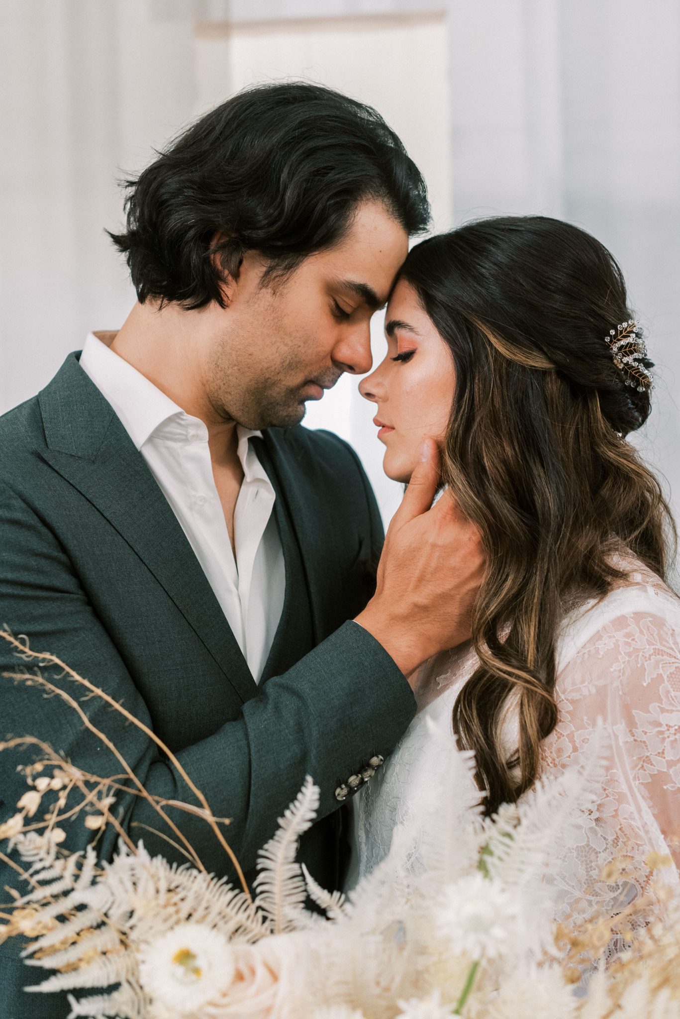 groom attire, wedding hair, dried florals