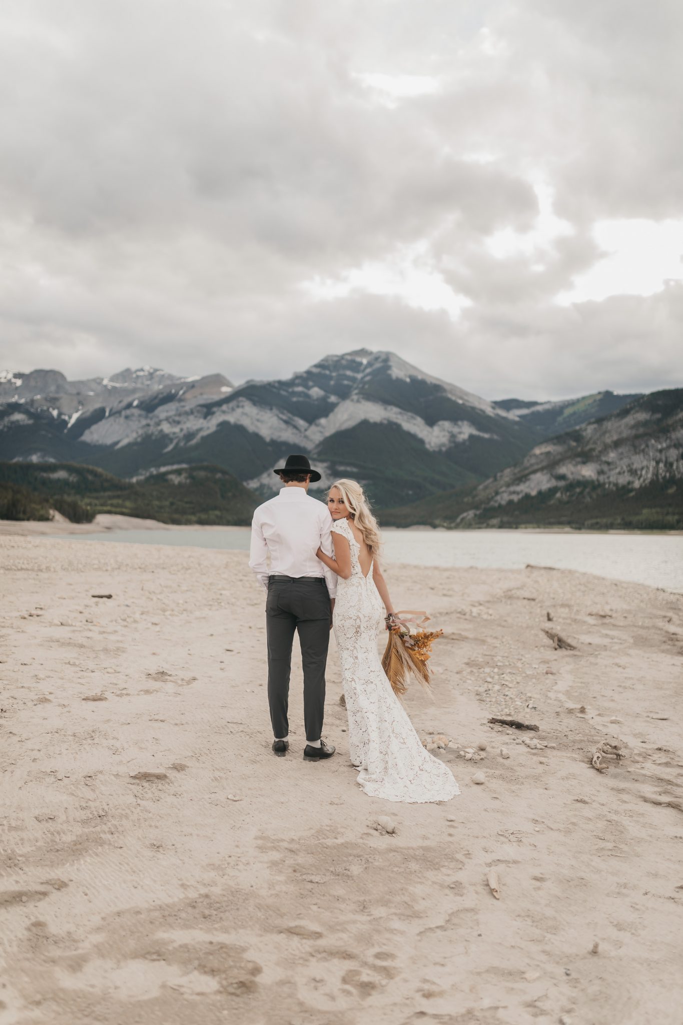 Elopement Advice from an Elopement Photographer: 5 Tips To Help You Plan Your Perfect Elopement