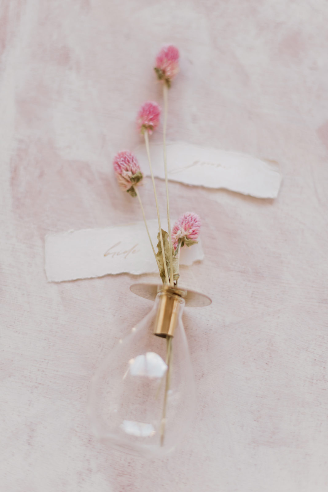 White and pink modern microwedding inspiration