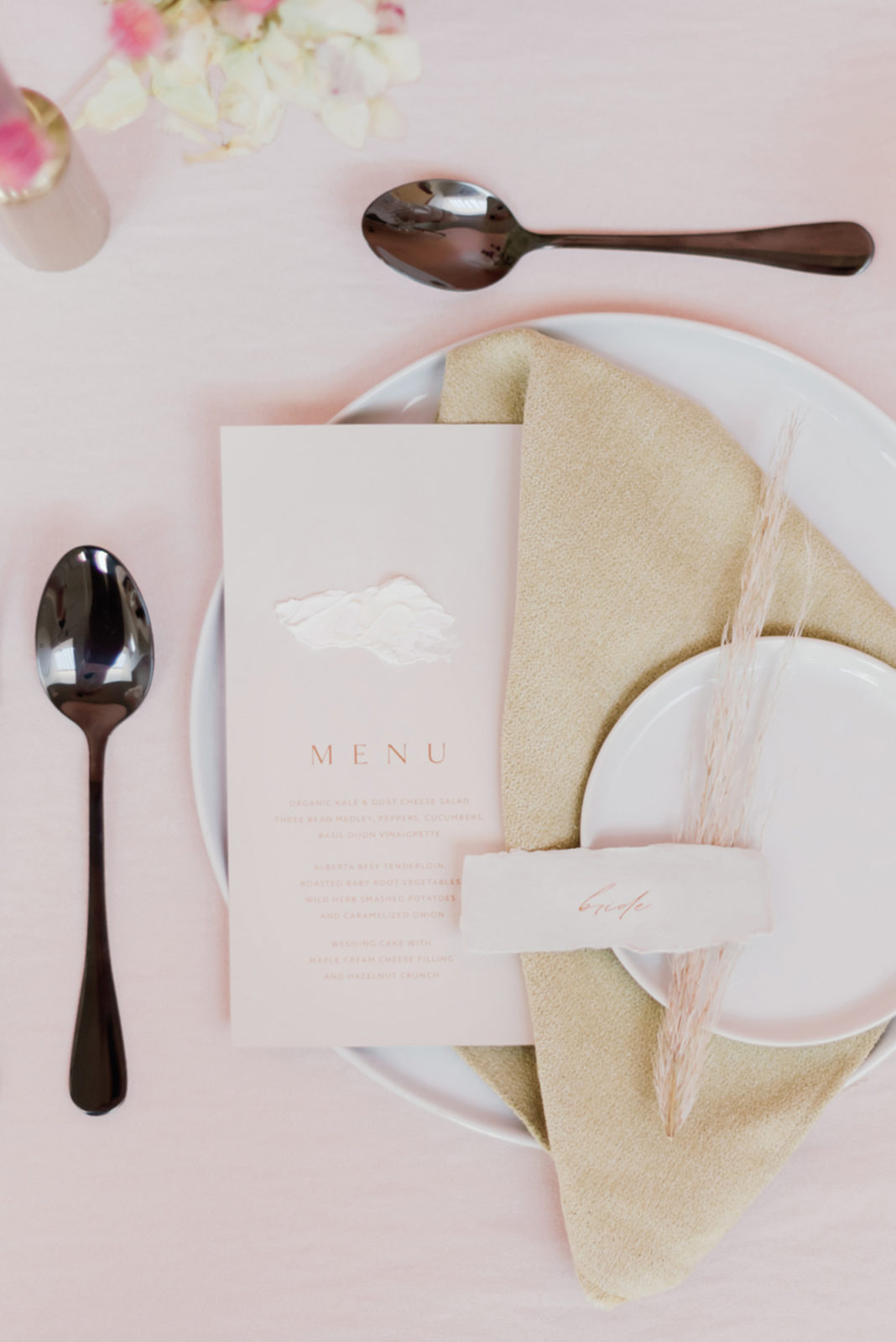 Pink and white wedding menu inspiration for a romantic and feminine wedding style