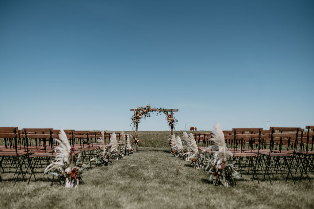 Earthy and rustic ceremony design for Alberta wedding ceremony decor in Central Alberta 