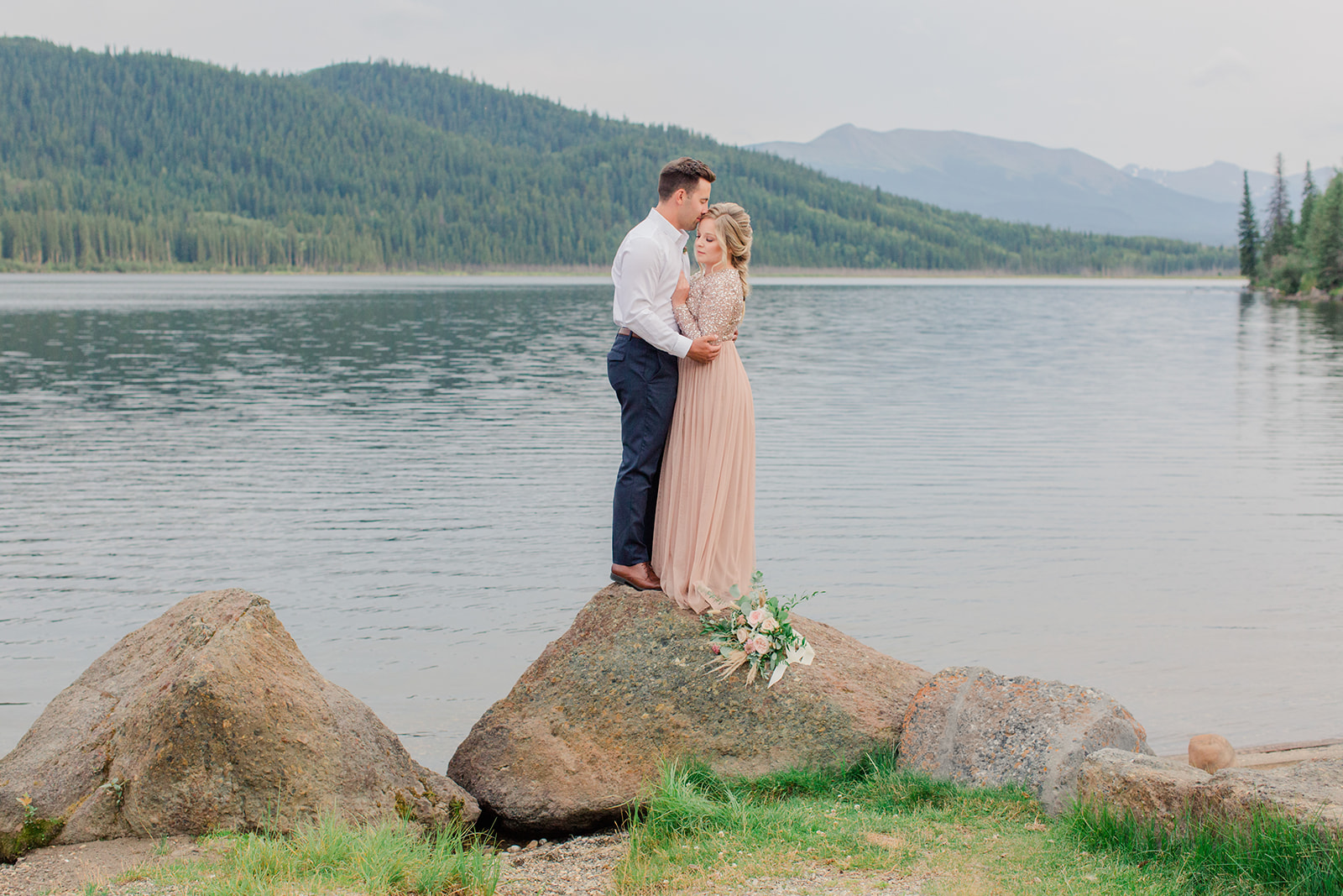 Dreamy lakeside elopement inspiration from Grande Cache Alberta