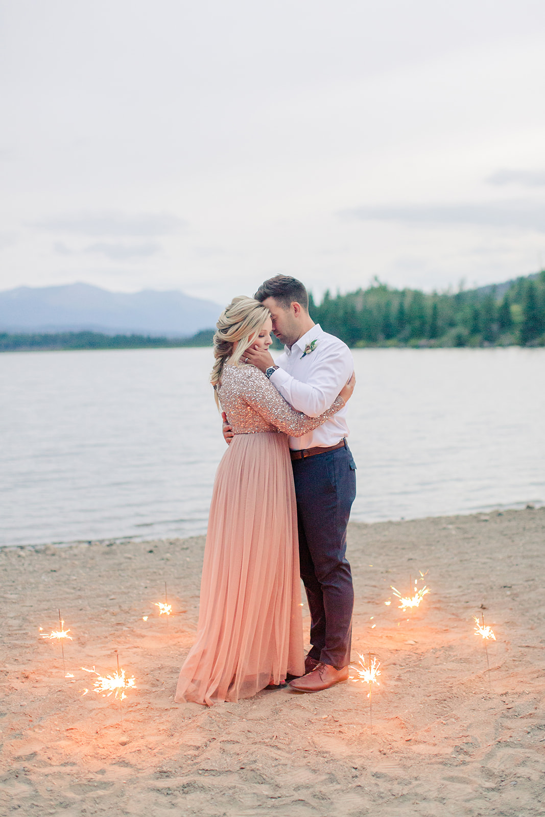 Blush Hues and Sunset Sparklers in this Dreamy Lakeside Elopement Inspiration Featured by Brontë Bride
