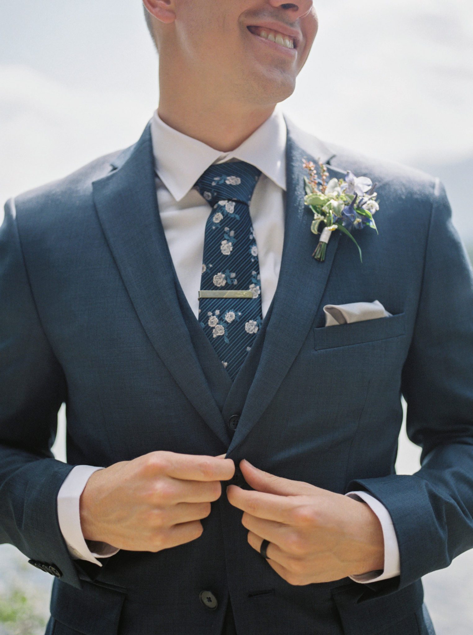 Floral tie inspiration in navy for a stylish groom
