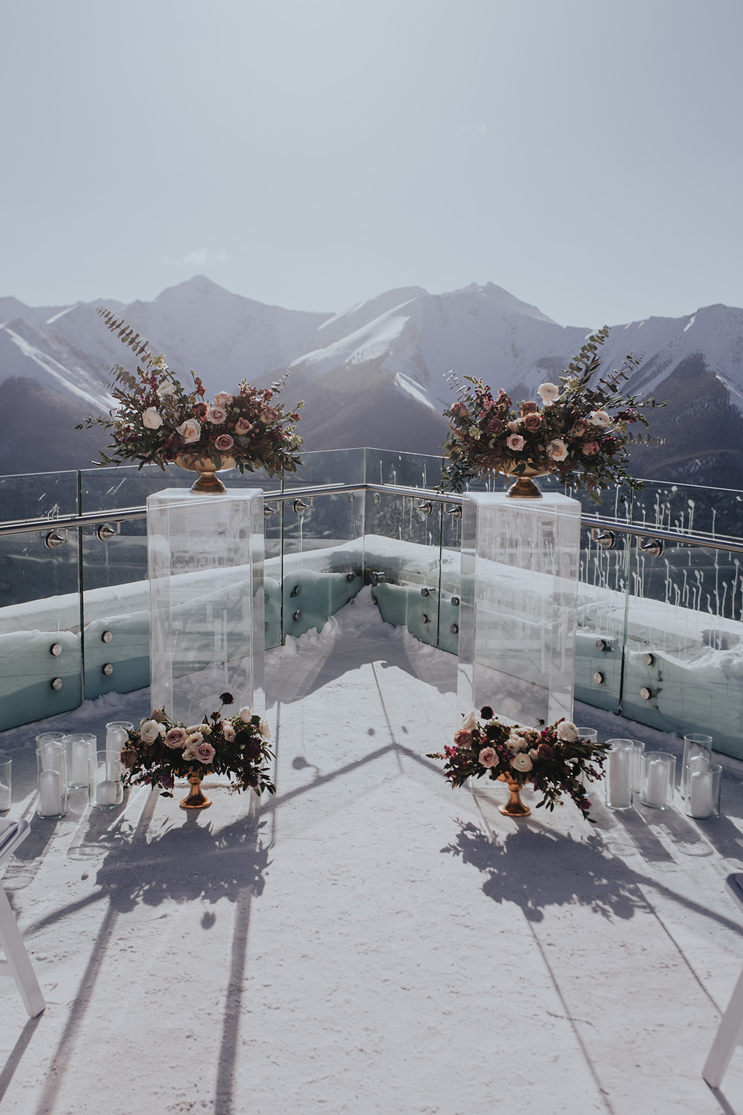 Winter wedding floral inspiration from Banff Alberta