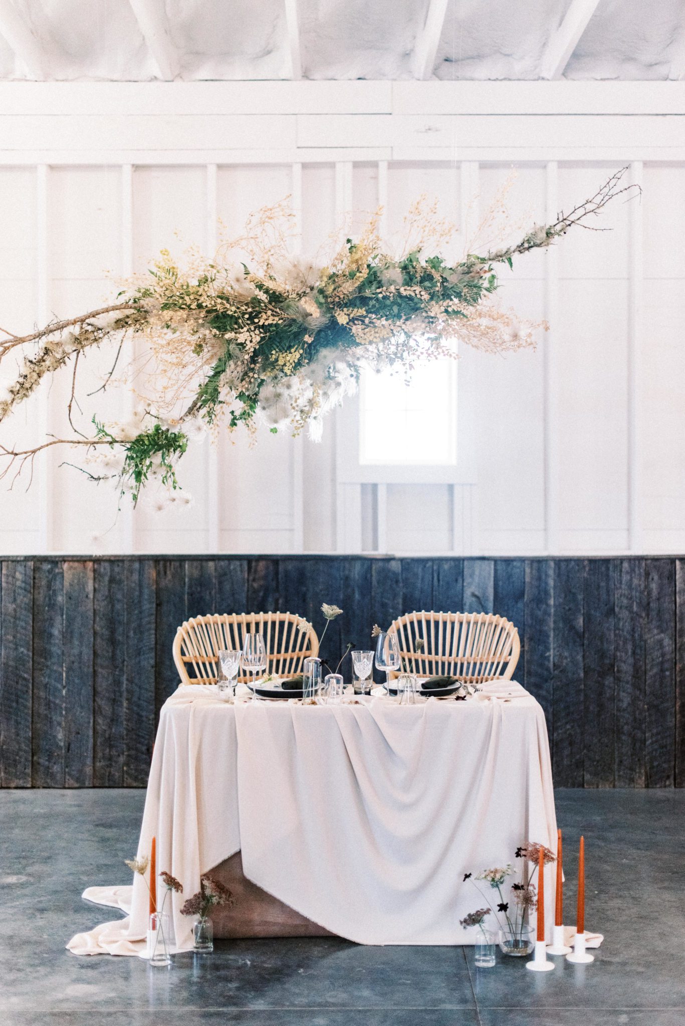 Tips for Having Beautiful Wedding Reception Flowers on a Budget Featured by Brontë Bride