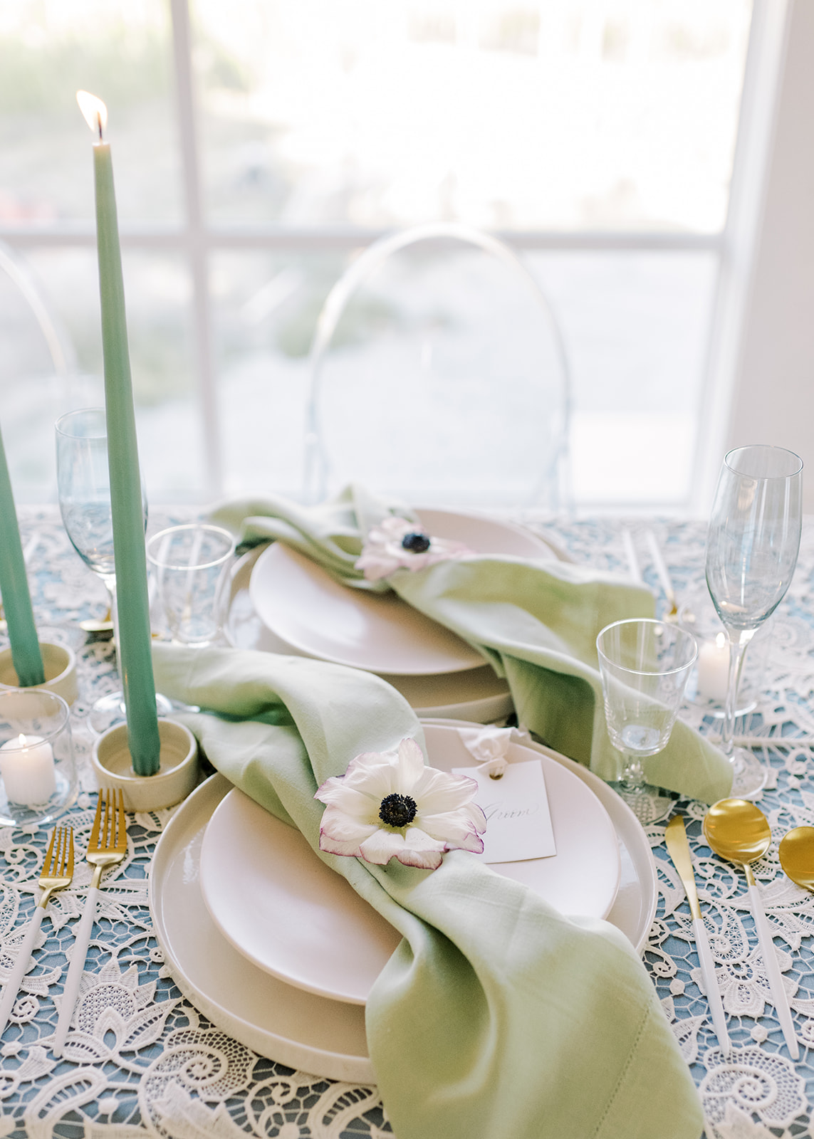 Nature and summer inspired tablescape