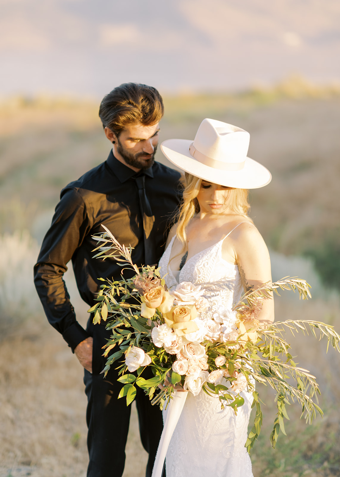 Sunset bride and groom portraits in Kelowna BC