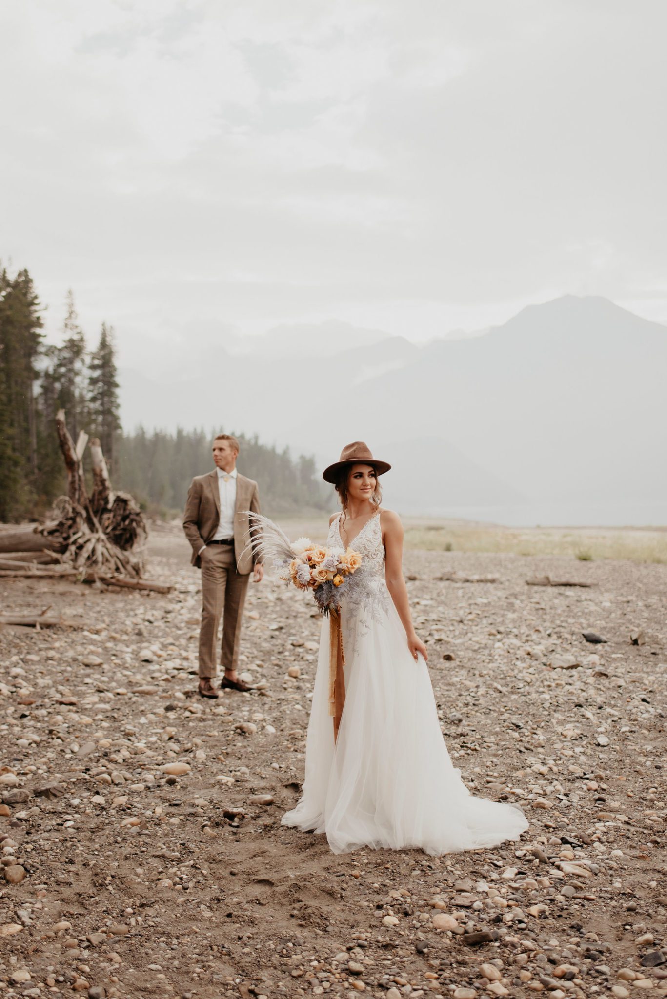 Boho lakeside elopement inspiration in the Canadian Rocky Mountains of Kananaskis