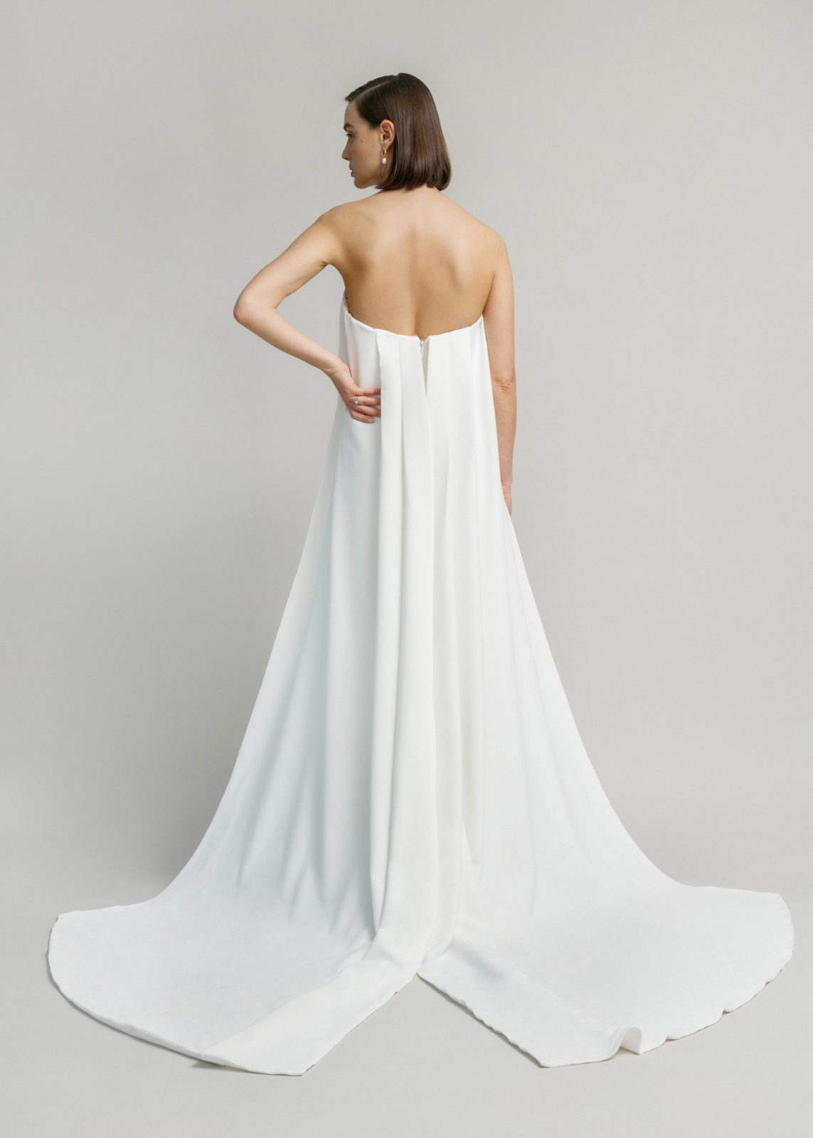 Our Favourite 2022 Wedding Gowns from Laudae, Aesling, and Truvelle Newest Collections Featured by Brontë Bride