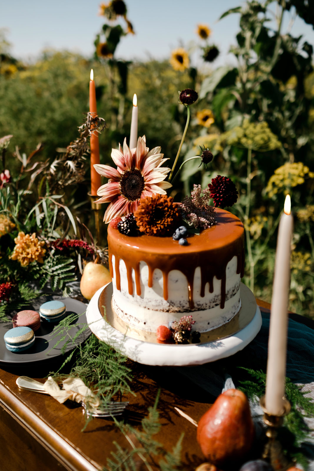 Harvest inspired petite wedding cake for a country wedding