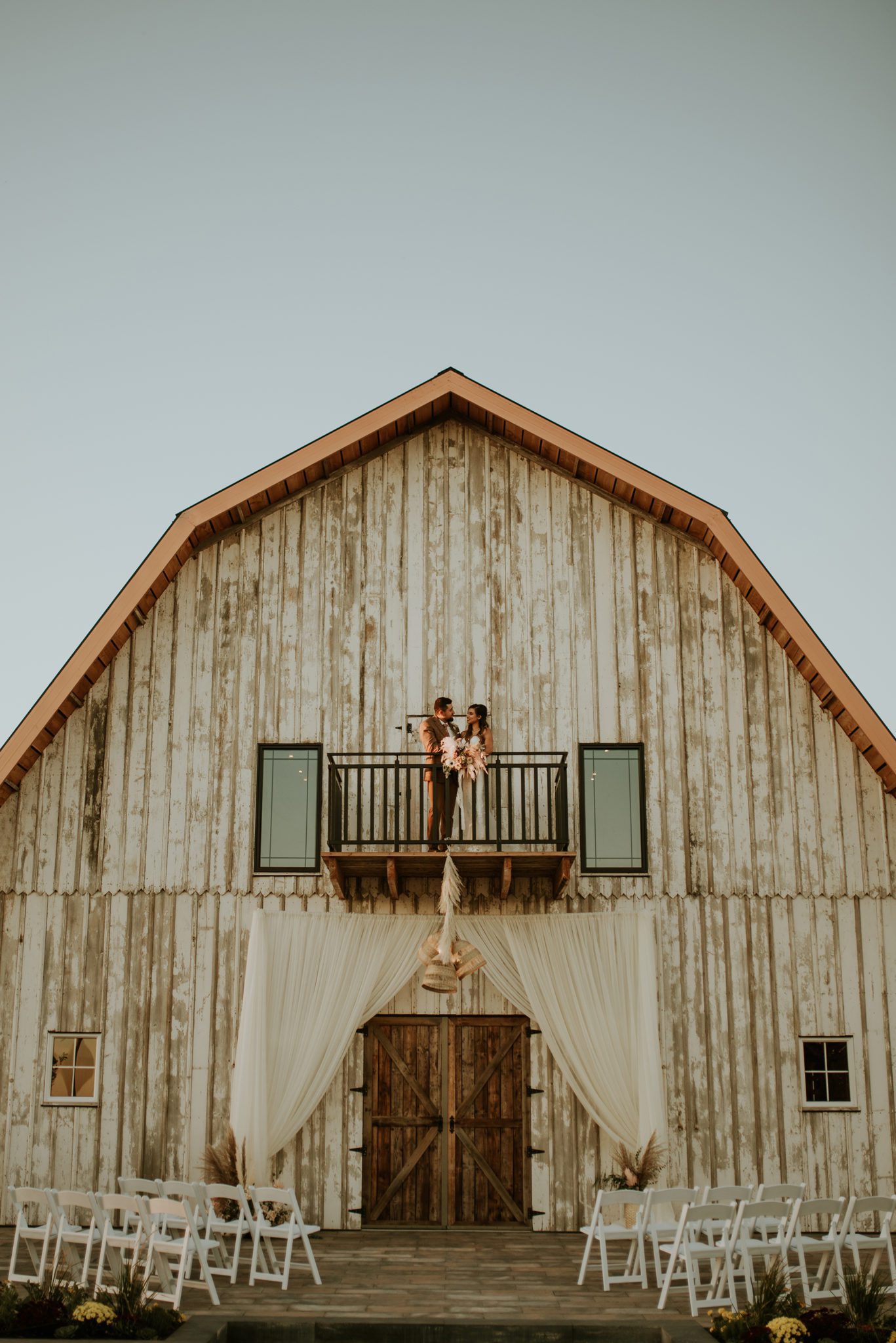Barn wedding inspiration for the Western Alberta bride