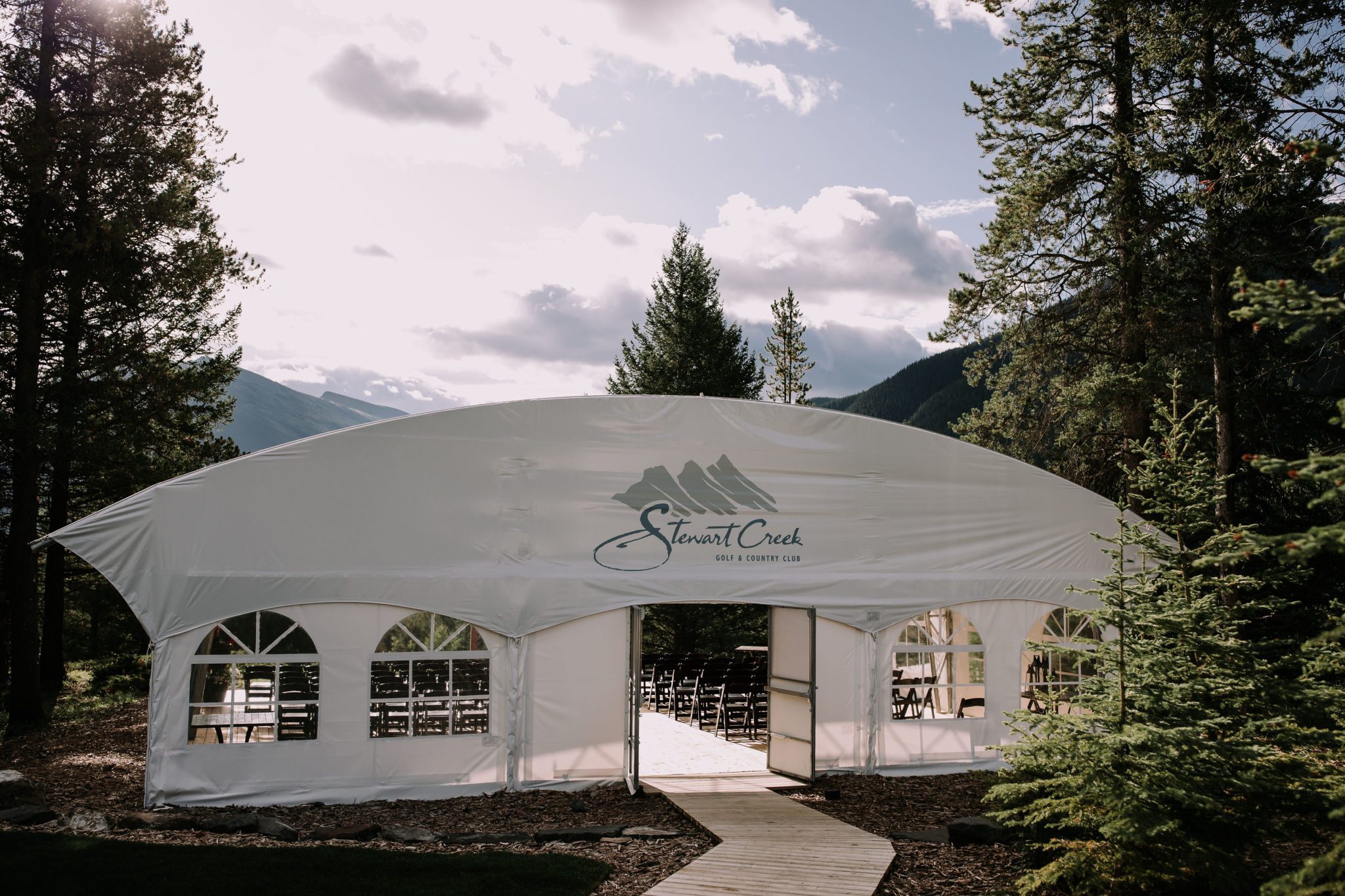 Our Favourite Venues of 2021: Top Alberta Wedding Venues For Every Wedding Size and Style
