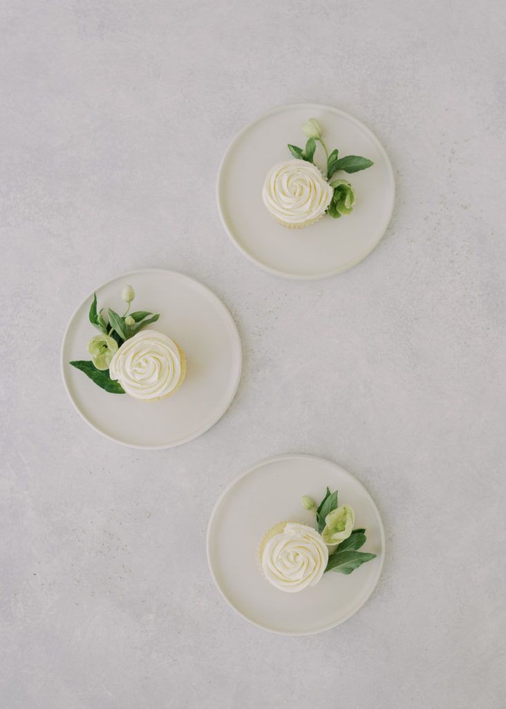 This Lovely & Intimate Kelowna Wedding Features Handmade Ceramic