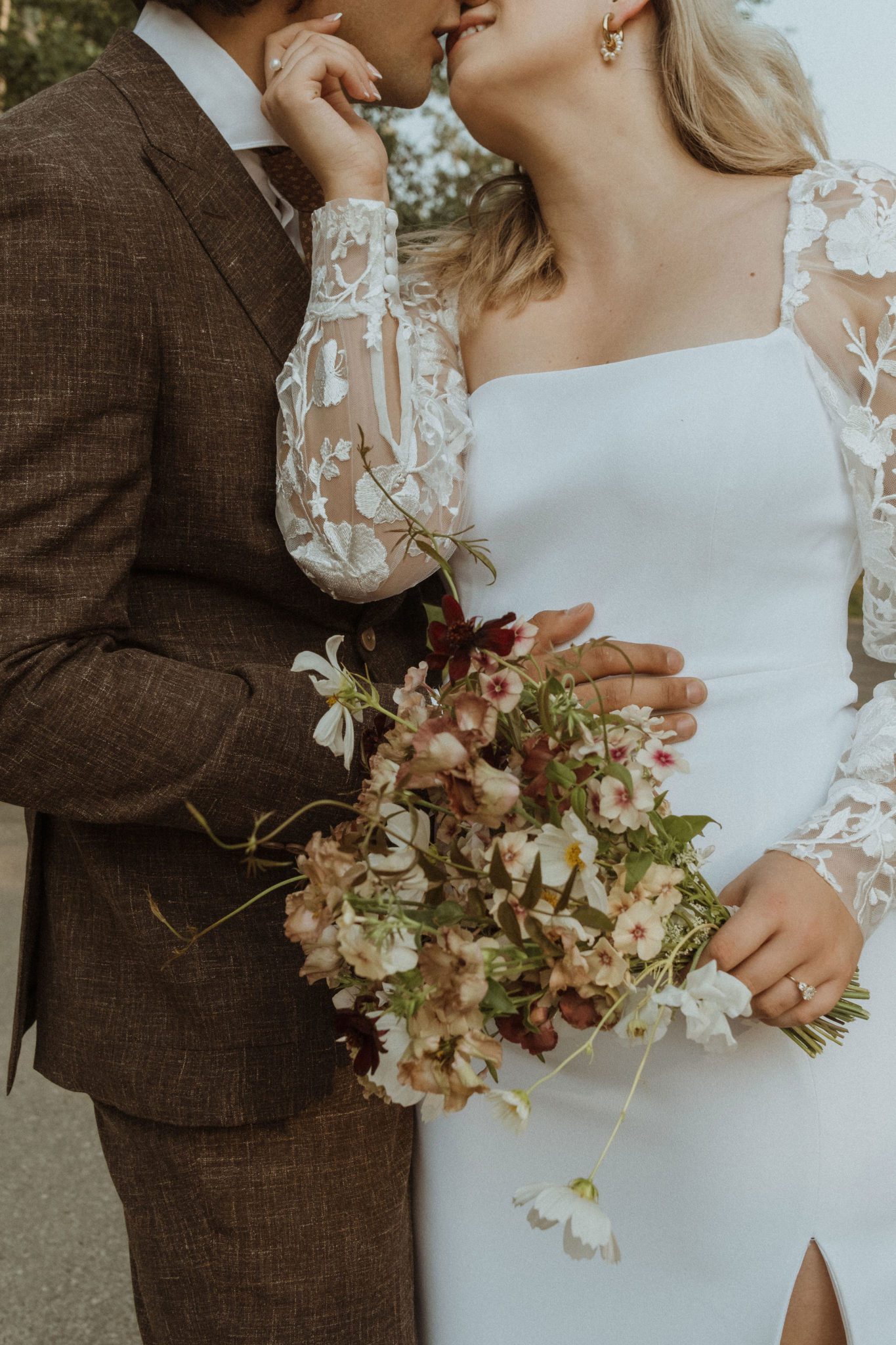 Bridal bouquet inspiration with dusty pink flowers, cottage core wedding inspiration