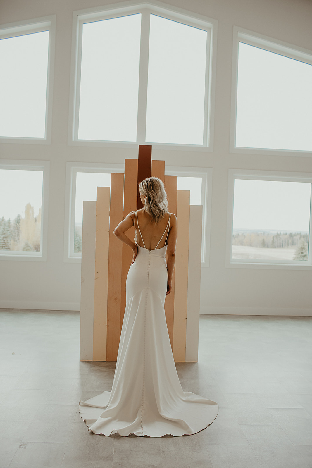Floor-length crepe wedding gown, fitted silhouette wedding dress