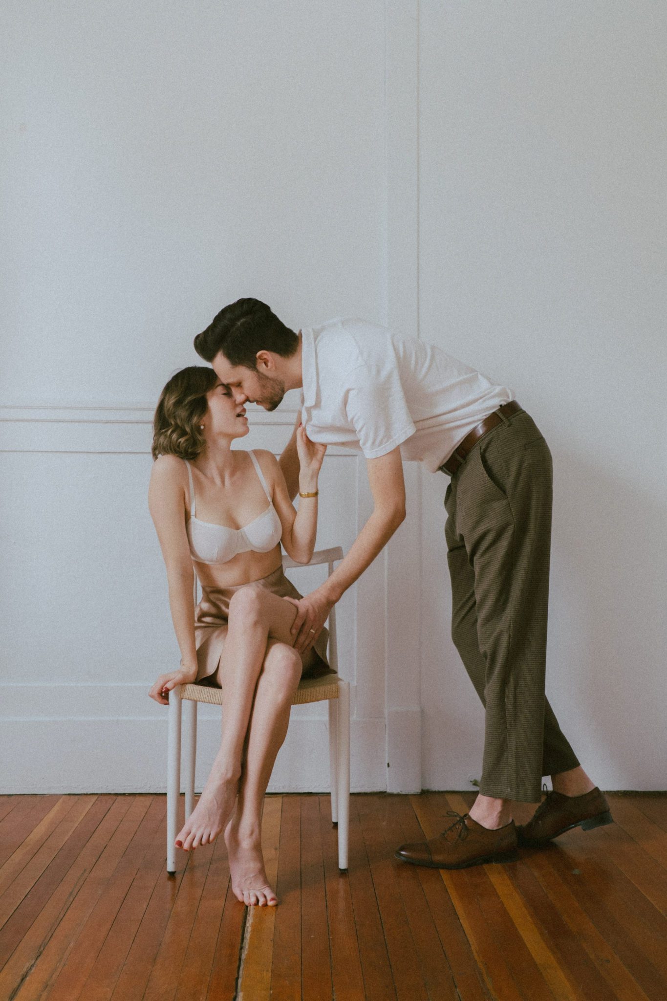 Retro romance for an intimate couples session.