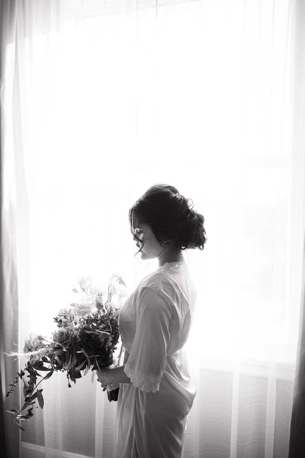 Black and white bridal photography, getting ready for your wedding