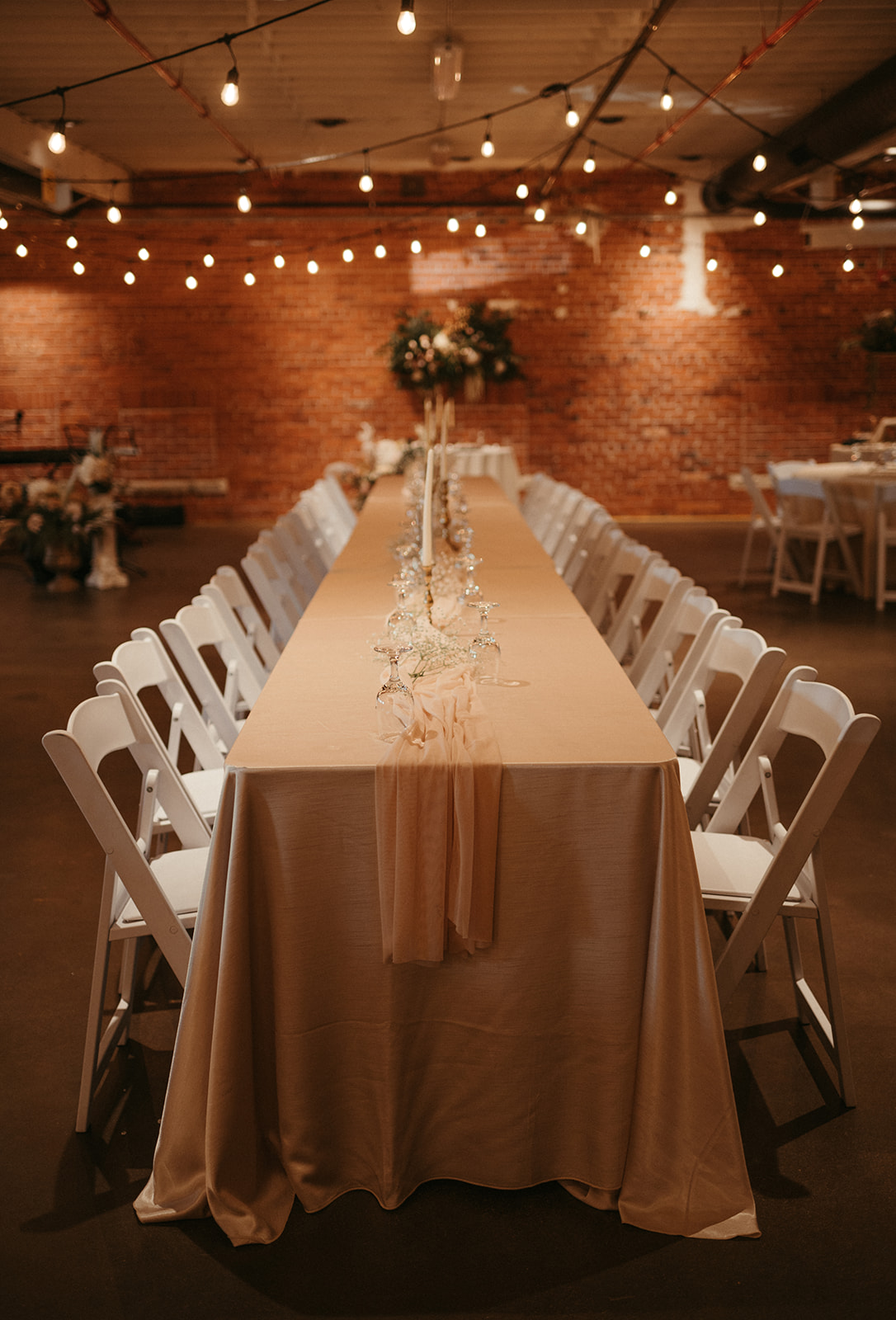 Wedding table setup in earth tones, vintage wedding decor