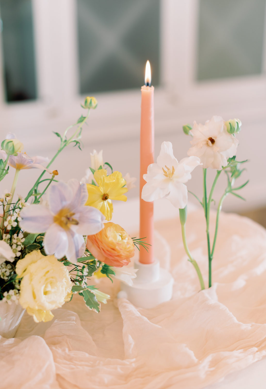 Alberta wedding inspirationSpring Weddings, spring colour palette, pastel wedding colour palette, perfectly pastel colour palette for spring, contemporary, floral-focused, 