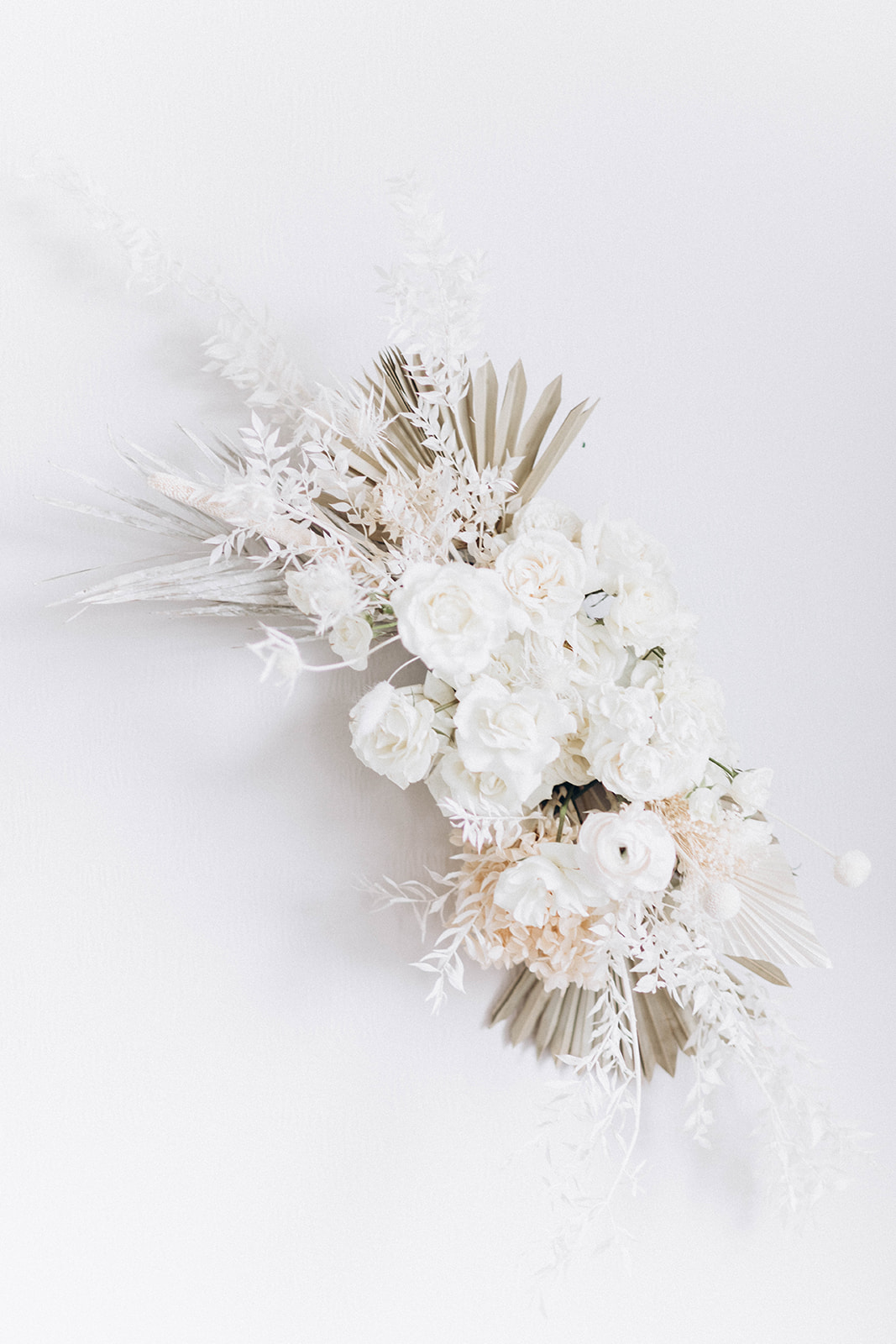 Modern Ivory & White Wedding Inspiration - Chic Bridal Style featured on the Brontë Bride Blog
