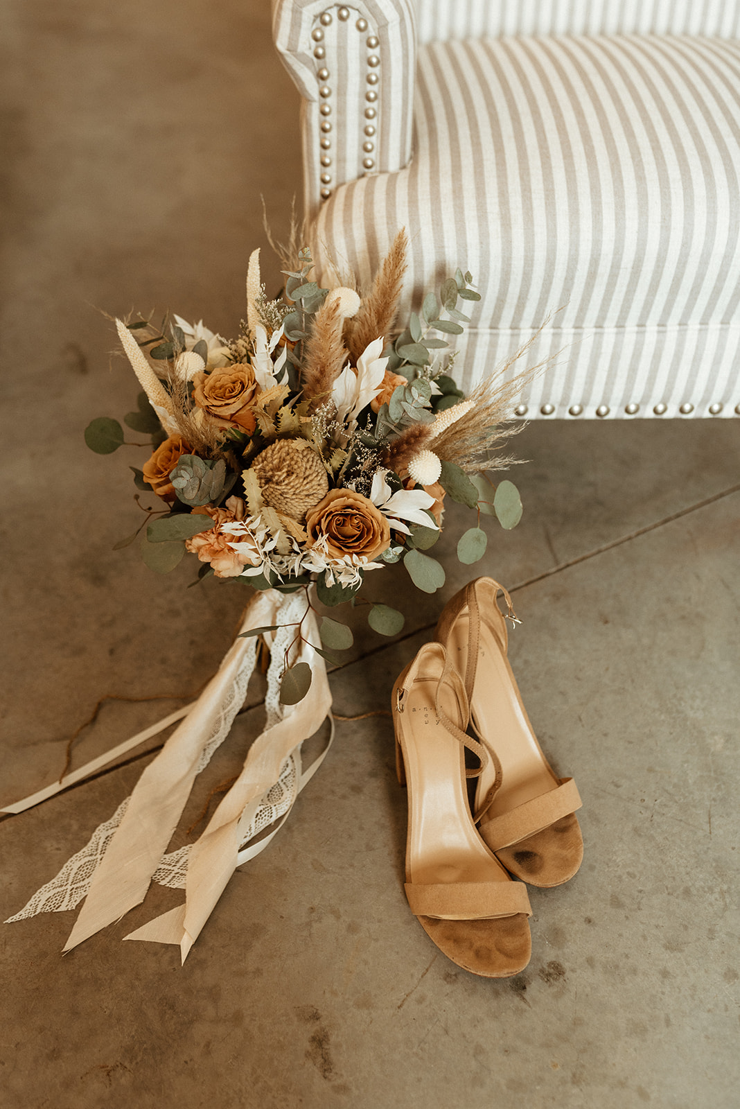 rustic wedding with dried Florals & Foliage, Winter Wedding Ideas