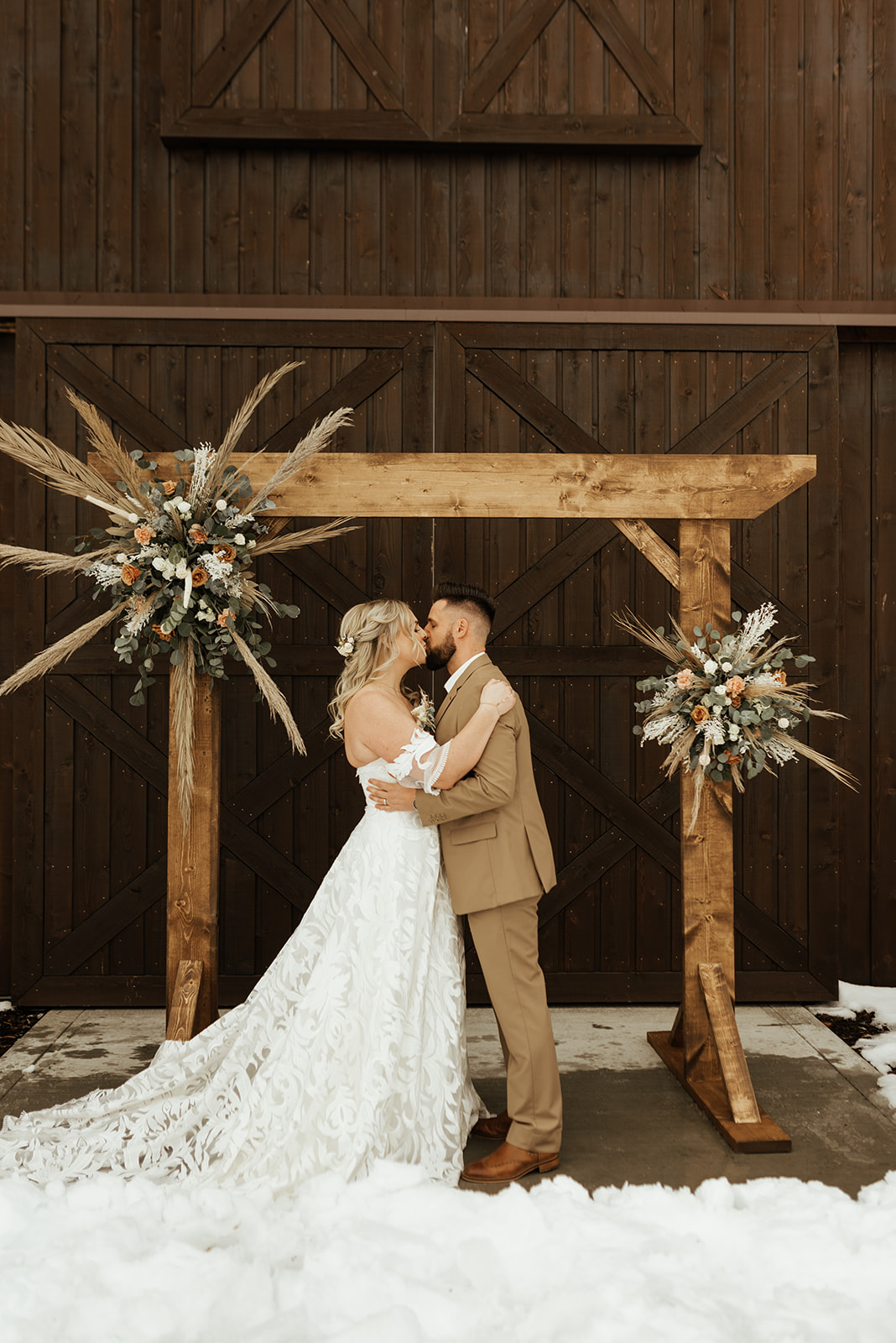 wedding archway with dried florals, wedding floral inspiration, bridal portraits