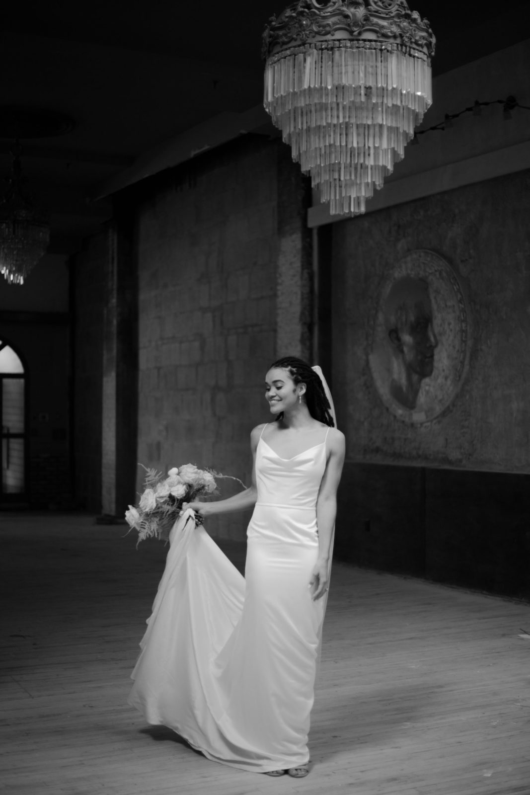 black and white chic wedding portraits, modern bridal styling, antique wedding inspiration