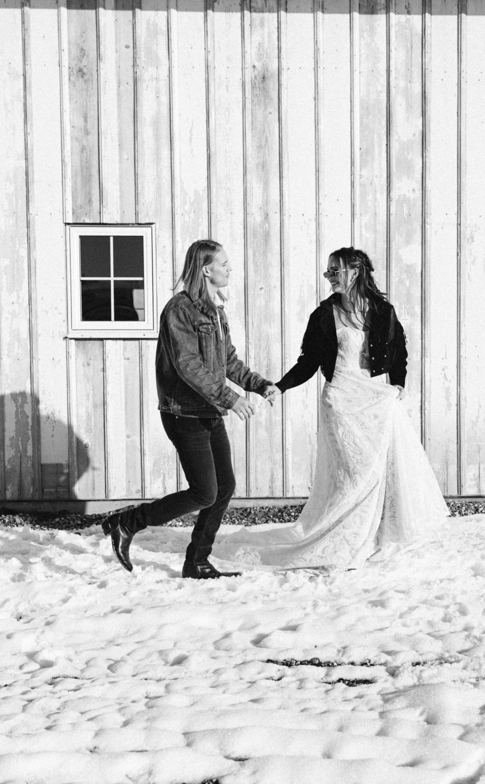 wedding portraits, black and white photography, bridal inspiration for the alternative bride, barn wedding, black and white photography