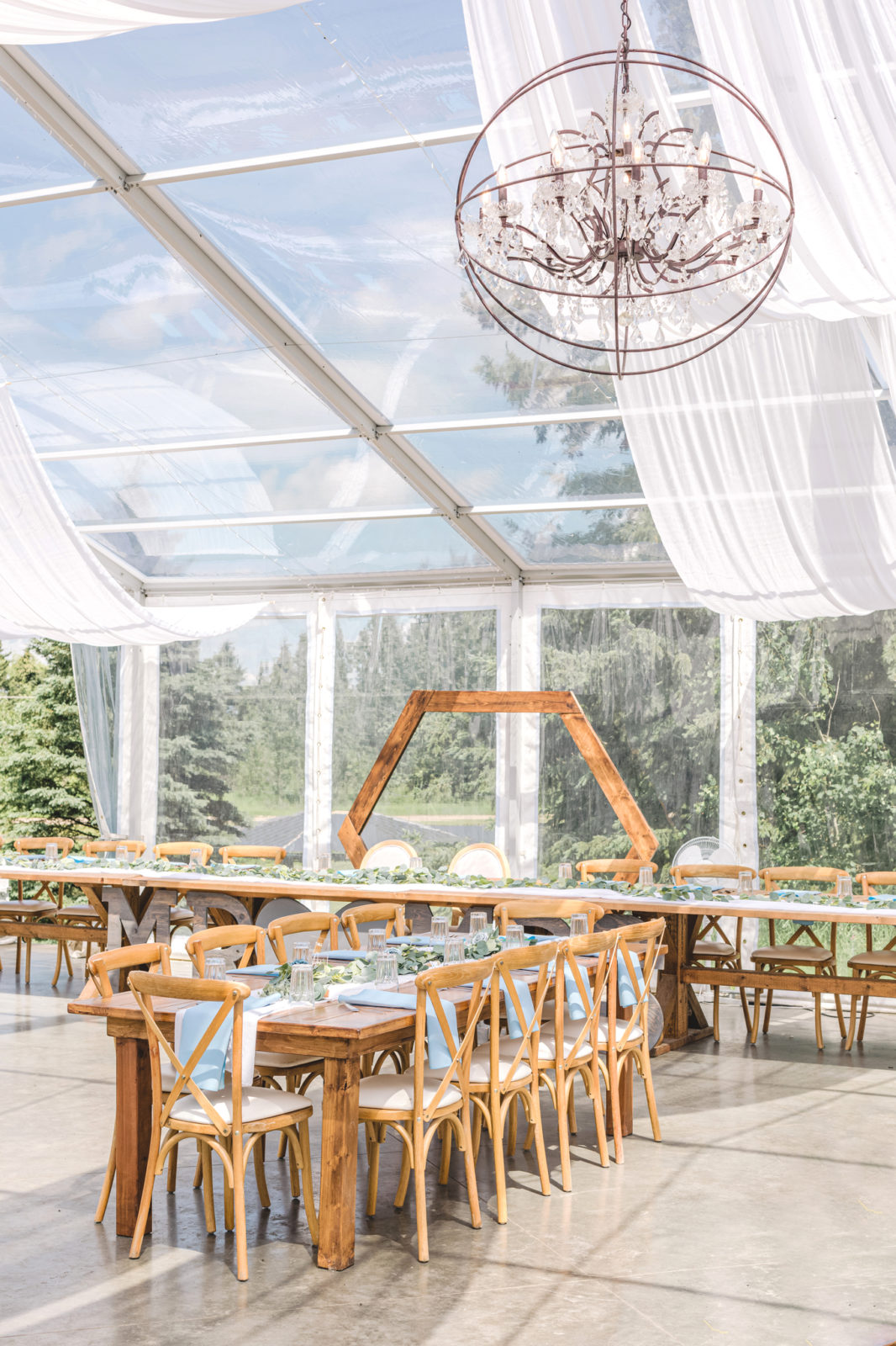 tented reception, summer wedding inspiration