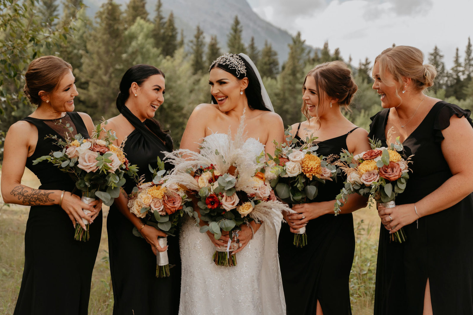 bridesmaids, outdoor wedding inspiration