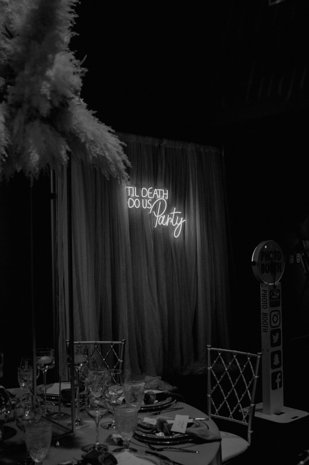 neon wedding signage, black and white wedding photography 