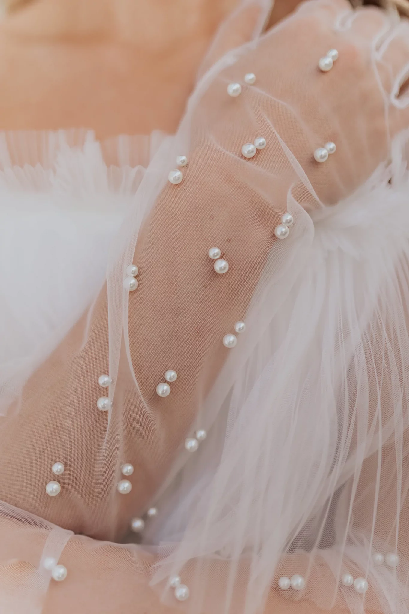 The Most Brilliant Bridal Trends for 2023 - Pearls