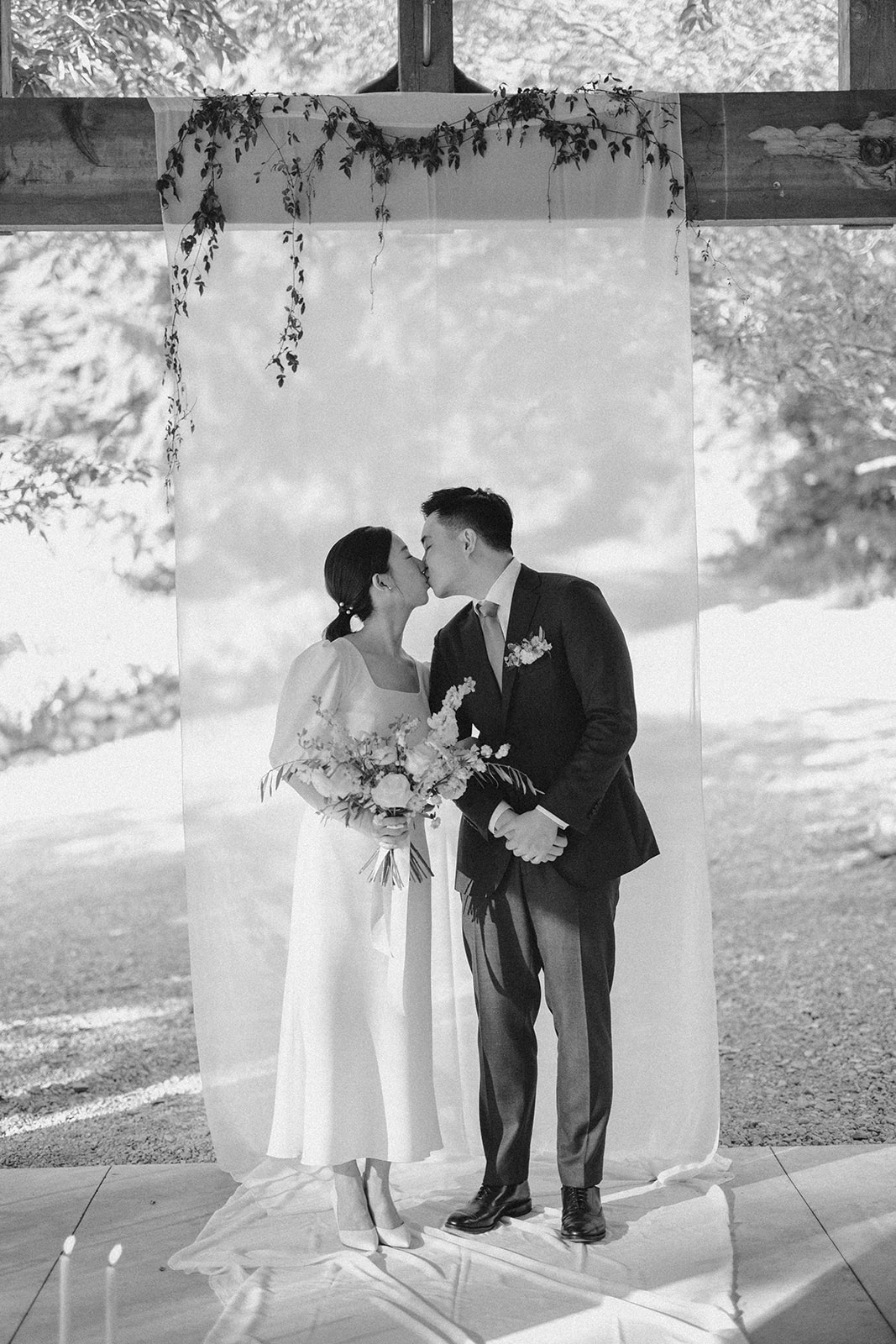 outdoor wedding reception, classic wedding style, chiffon wedding backdrop, black and white wedding photography