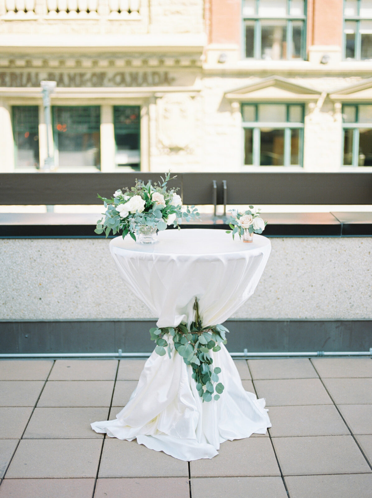 white and gold wedding with leaf green, wedding cocktail tables