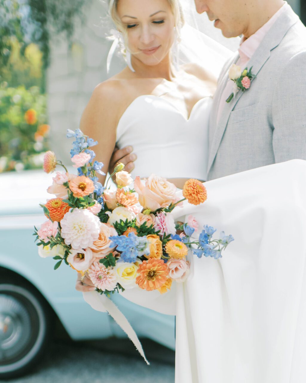 A Vintage Baby Blue Getaway Car & Colourful Summer Wedding Florals ...