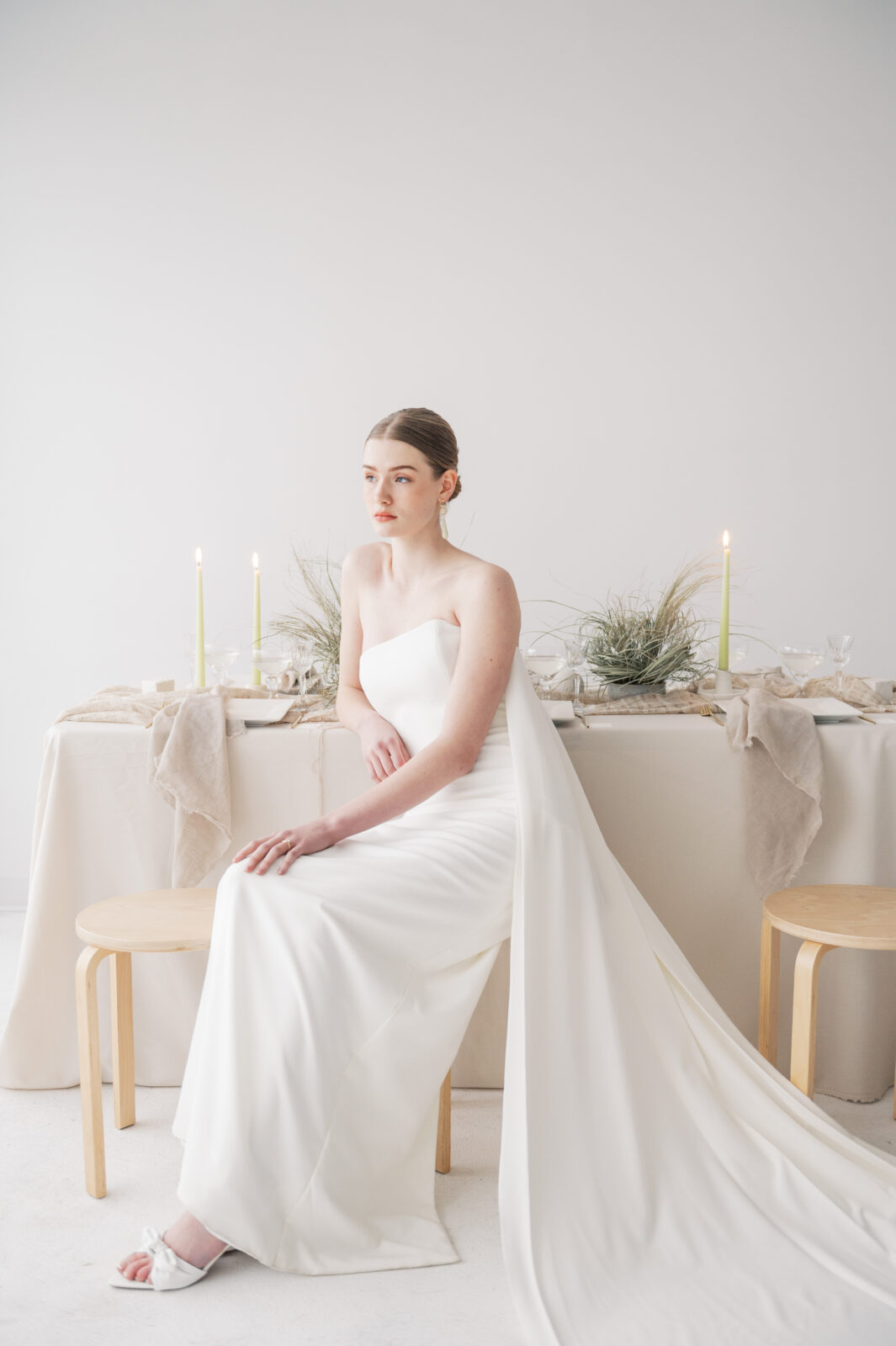 Chic Minimalism meets Grecian Elegance in This Contemporary Wedding Inspiration | Bronte Bride