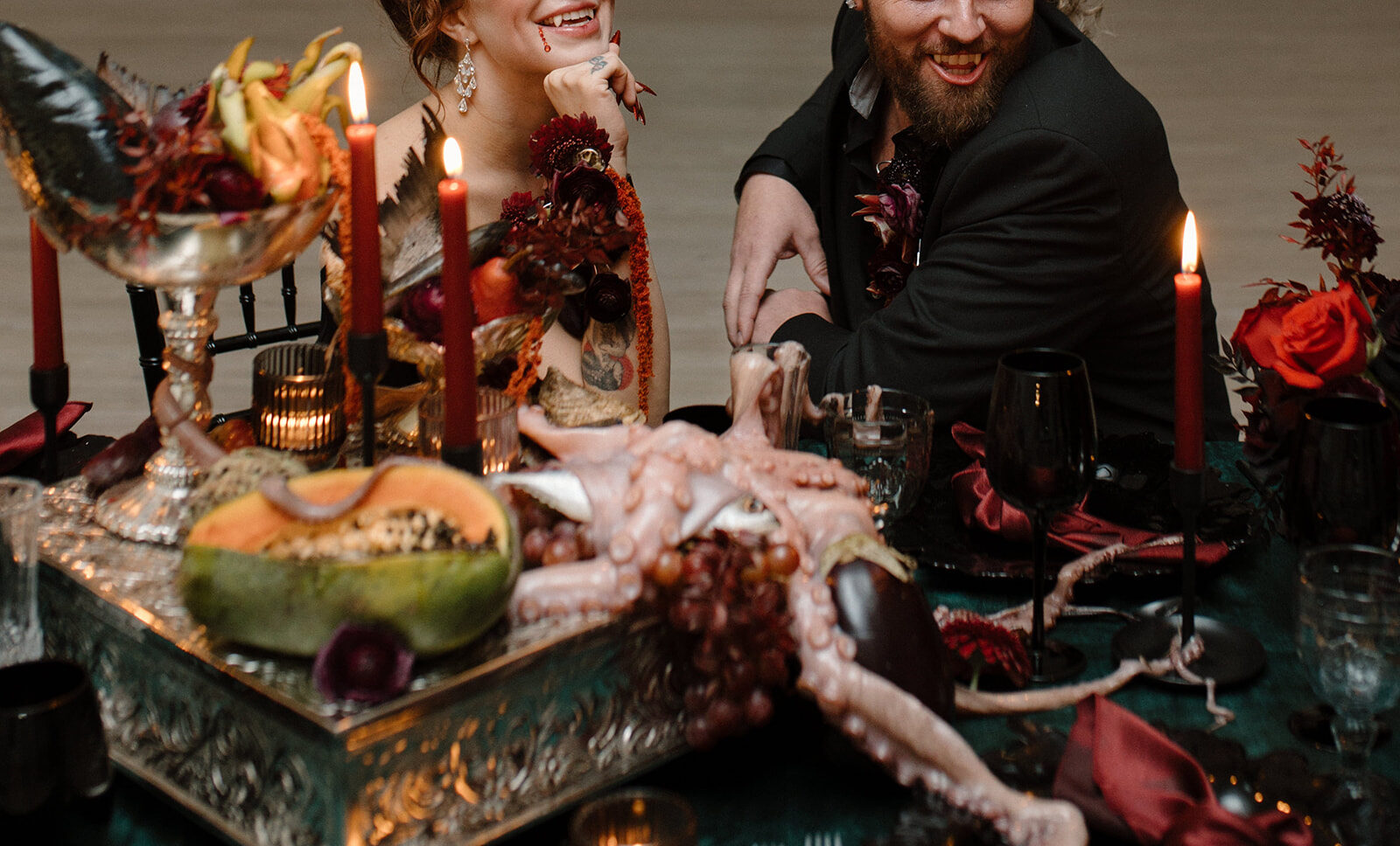 A Bite of Dark Romance & Gothic Glamour in This Dracula Dinner Party Inspiration