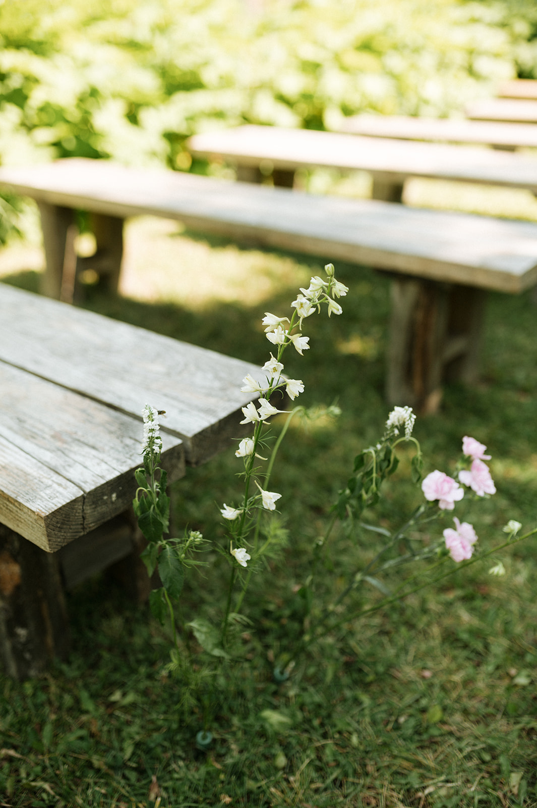 Meadow-Inspired Wedding Ceremony Florals